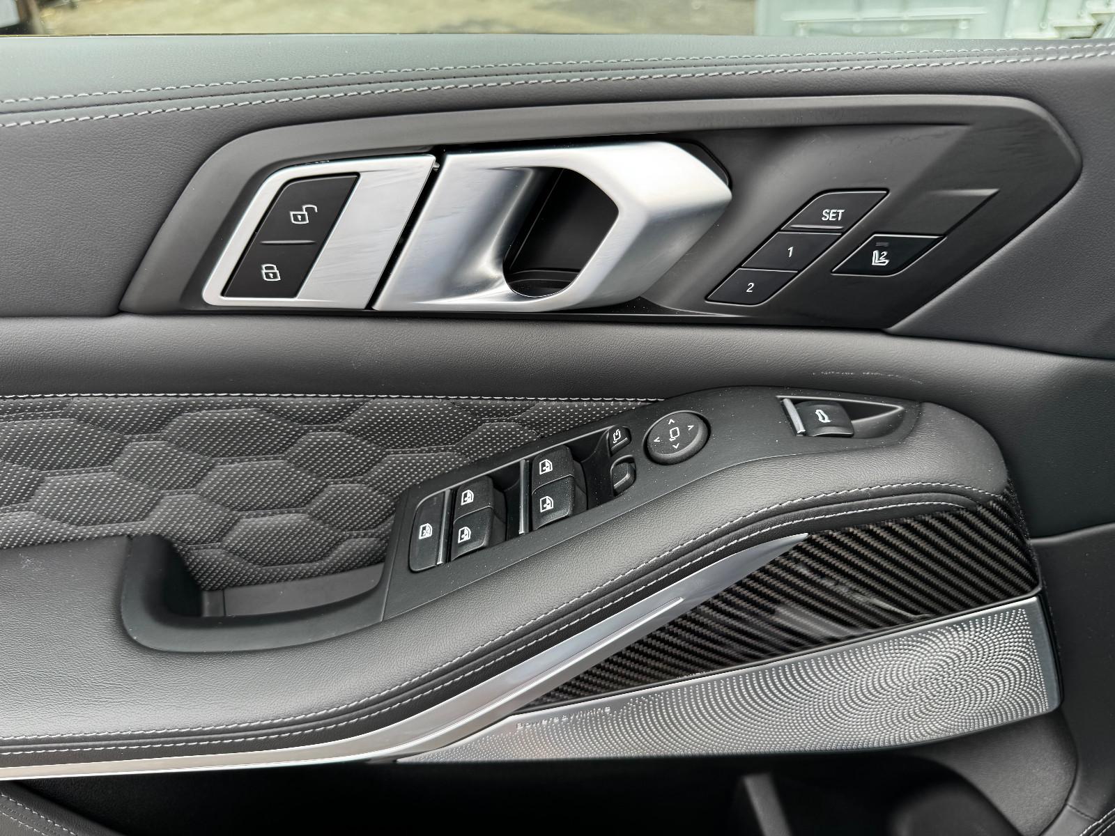 BMW X5 M Comp-Bowers&Wilkins+Sky Lounge+AHK+MATRIX