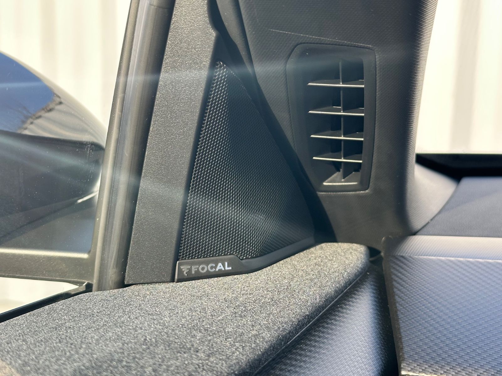 Fahrzeugabbildung Opel Grandland 1.2 48V Hybrid GS*Navi*SHZ*360°