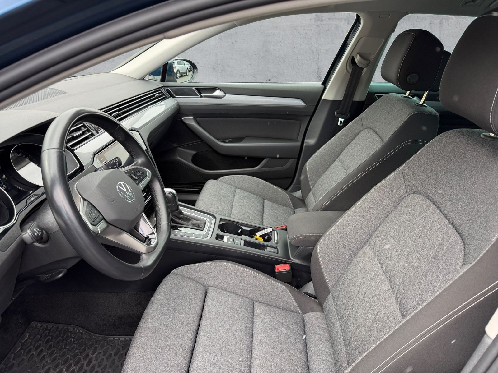 Volkswagen Passat Variant - Bild 12
