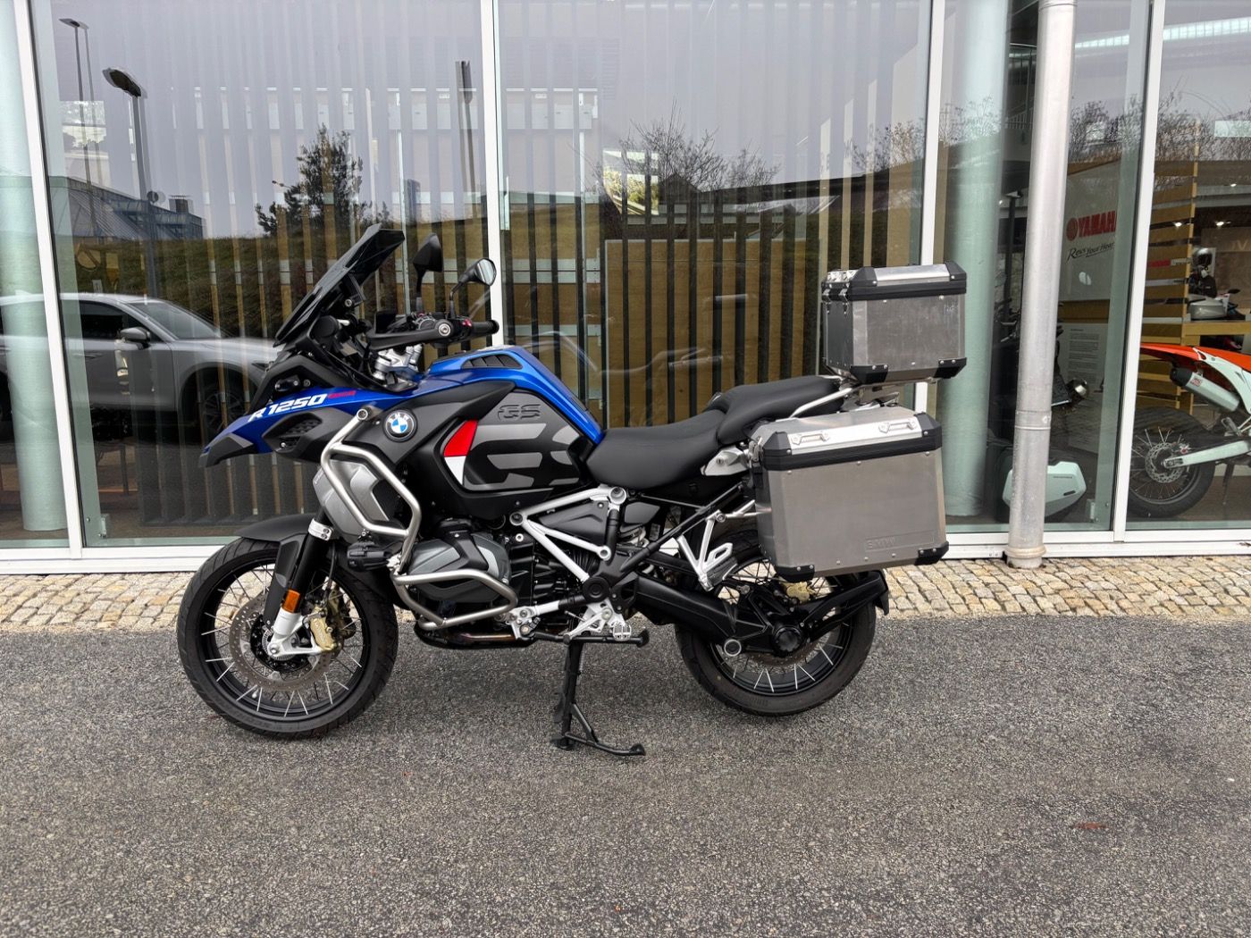 Fahrzeugabbildung BMW R 1250 GS Adventure Rallye Akrapovic Öl Inclusiv
