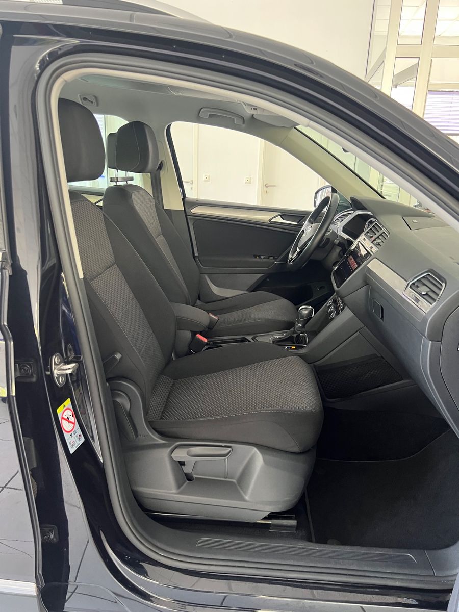 Fahrzeugabbildung Volkswagen Tiguan Allspace 2.0TDI DSG Comfortline 7.SITZER