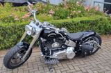 Harley-Davidson Fat Boy vivid black Custom Umbau - CHOPPER UMBAU