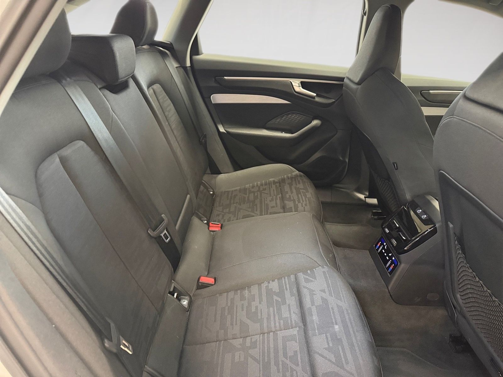 Audi A6 - Bild 10