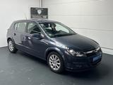 Opel Astra Cosmo Temp Klima - Opel Astra aus 2006 mit Diesel-Antrieb