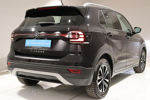T-CROSS UNITED 1.5 TSI 110kW DSG KAMERA LED PDC 