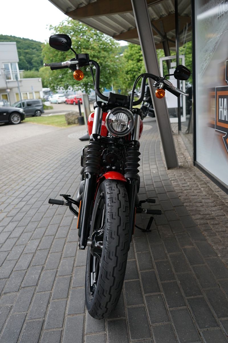 Fahrzeugabbildung Harley-Davidson Street Bob 114 - Kesstech - Neuwertig - Garantie