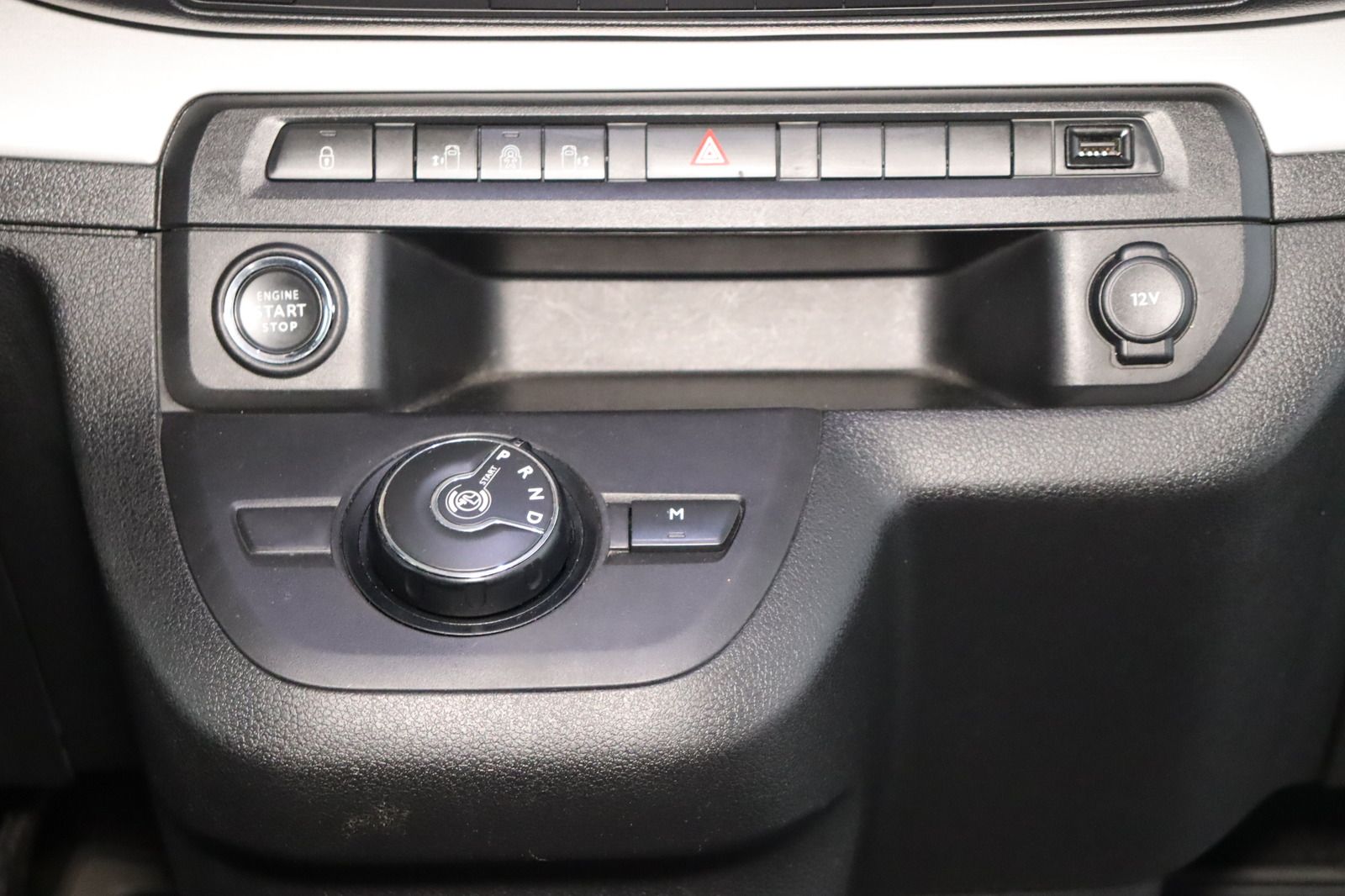 Fahrzeugabbildung Citroën Spacetourer Bus Lounge XL * LED * Navi