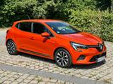 Renault Clio TCe 100 Intens Intens - Renault Clio in Stuttgart