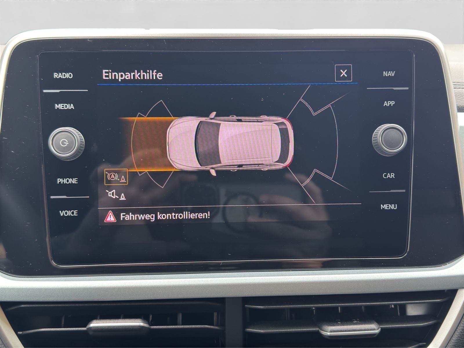 Volkswagen T-Roc - Bild 13