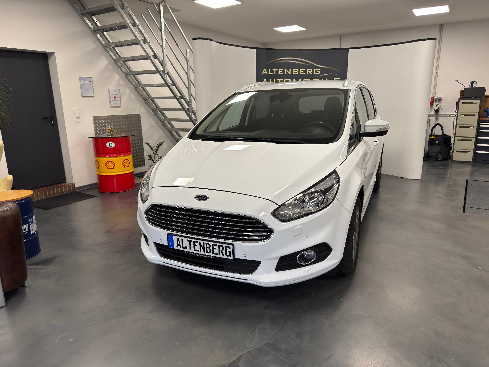 Ford S-Max Titanium PDC AHK Sitzhzg. 7.Sitze CarPlay