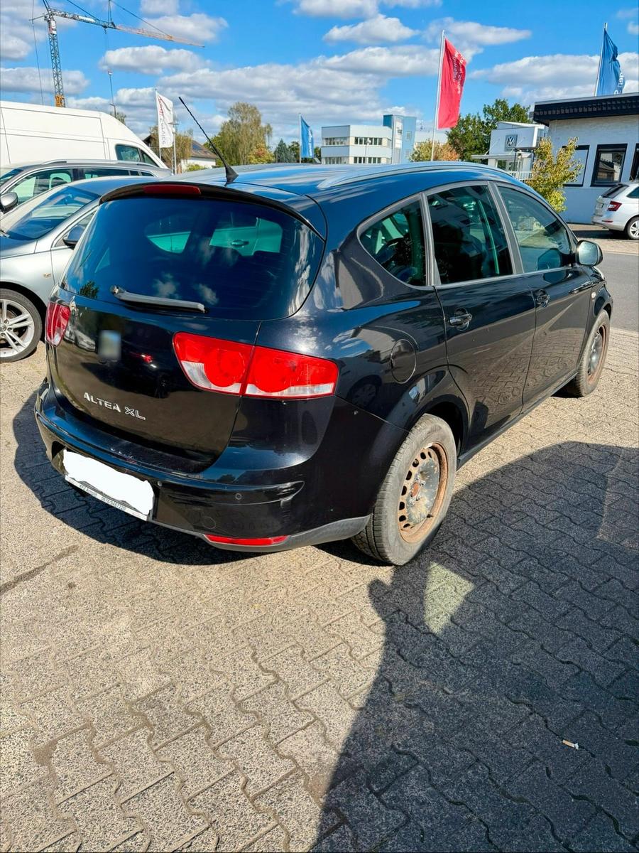 Seat Altea XL 2007 — engine 140 HP (103kW)