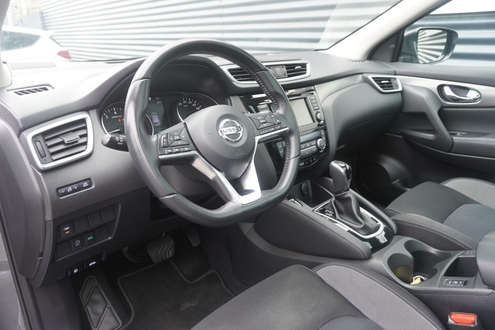 Nissan QASHQAI N-CONNECTA|PANORAMA|KAMERA|NAVI|LED|PDC