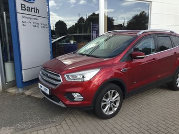 Ford Kuga - 1