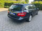 Mercedes-Benz E 220 CDI BlueEfficiency - Mercedes-Benz E 220 mit Diesel-Antrieb: Cdi