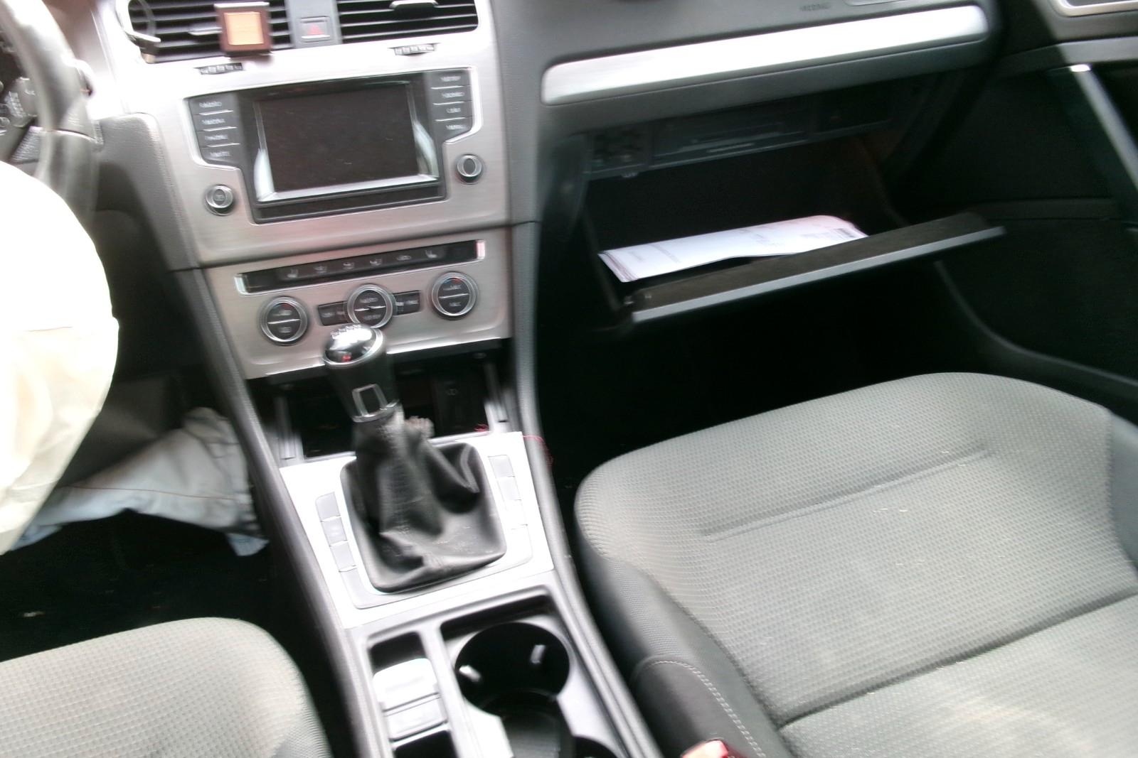 Volkswagen Golf 2014 — photo 8
