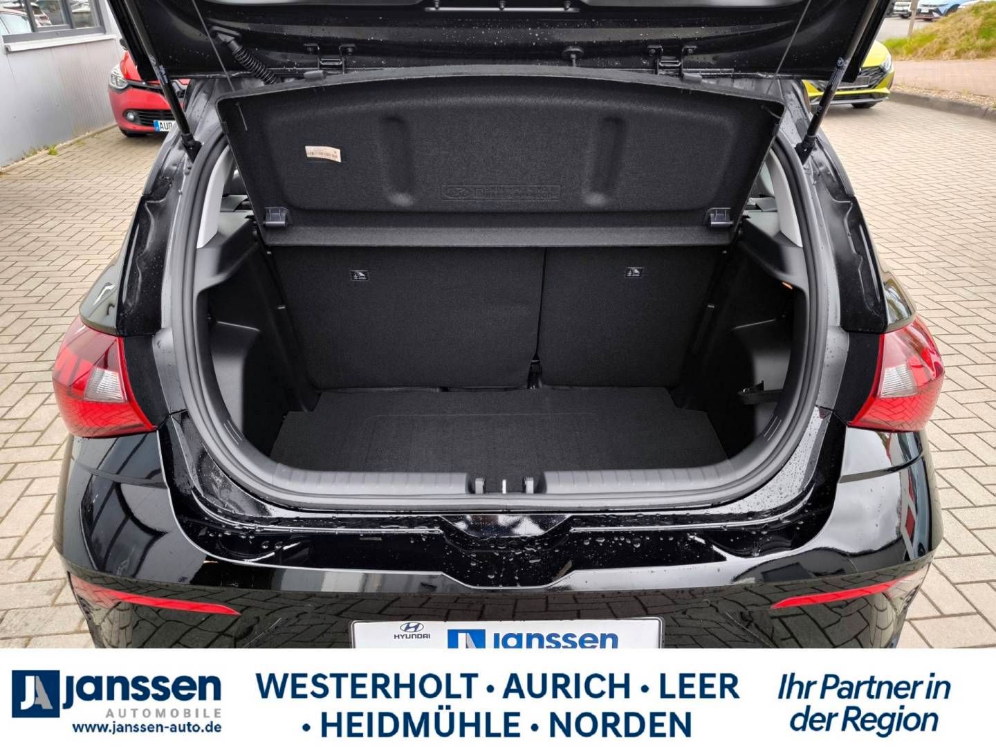 Fahrzeugabbildung Hyundai i20 Select, Funktionspaket