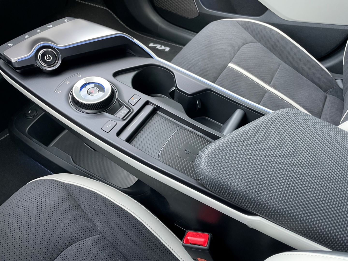 Fahrzeugabbildung Kia EV6 GT-Line 4WD Elektro LED Sitzbelüftung HeadUp