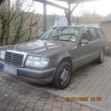 Mercedes-Benz MERCEDES W124 250 TD KOMBI - Mercedes-Benz 250 W124 mit Diesel-Antrieb