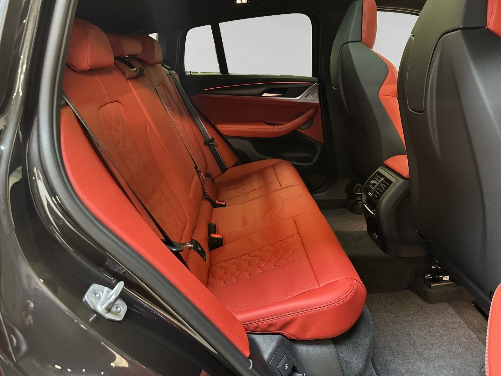 BMW X4 M - Bild 14