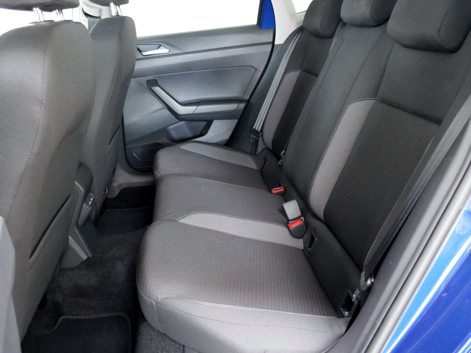 Fahrzeugabbildung Volkswagen Polo Life 1.0 MPI | LED RFK GRA Navi