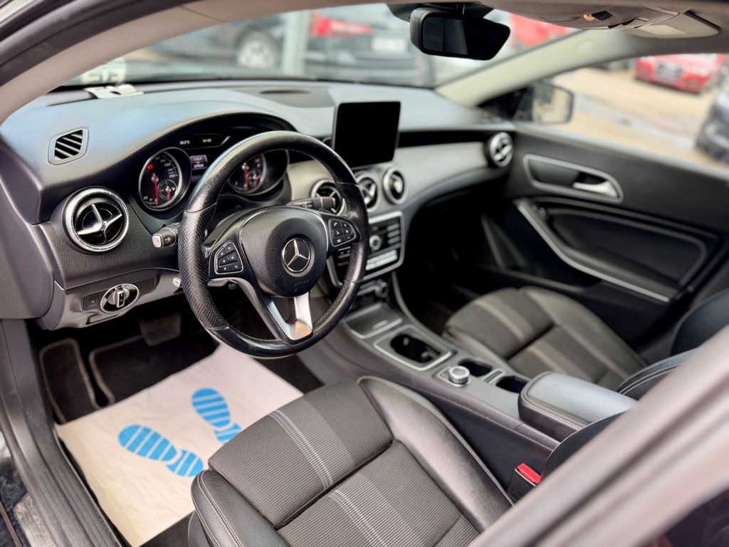 Mercedes-Benz CLA 180 Shooting Brake Aut. RKam LED Sportsitze – Ansicht 17