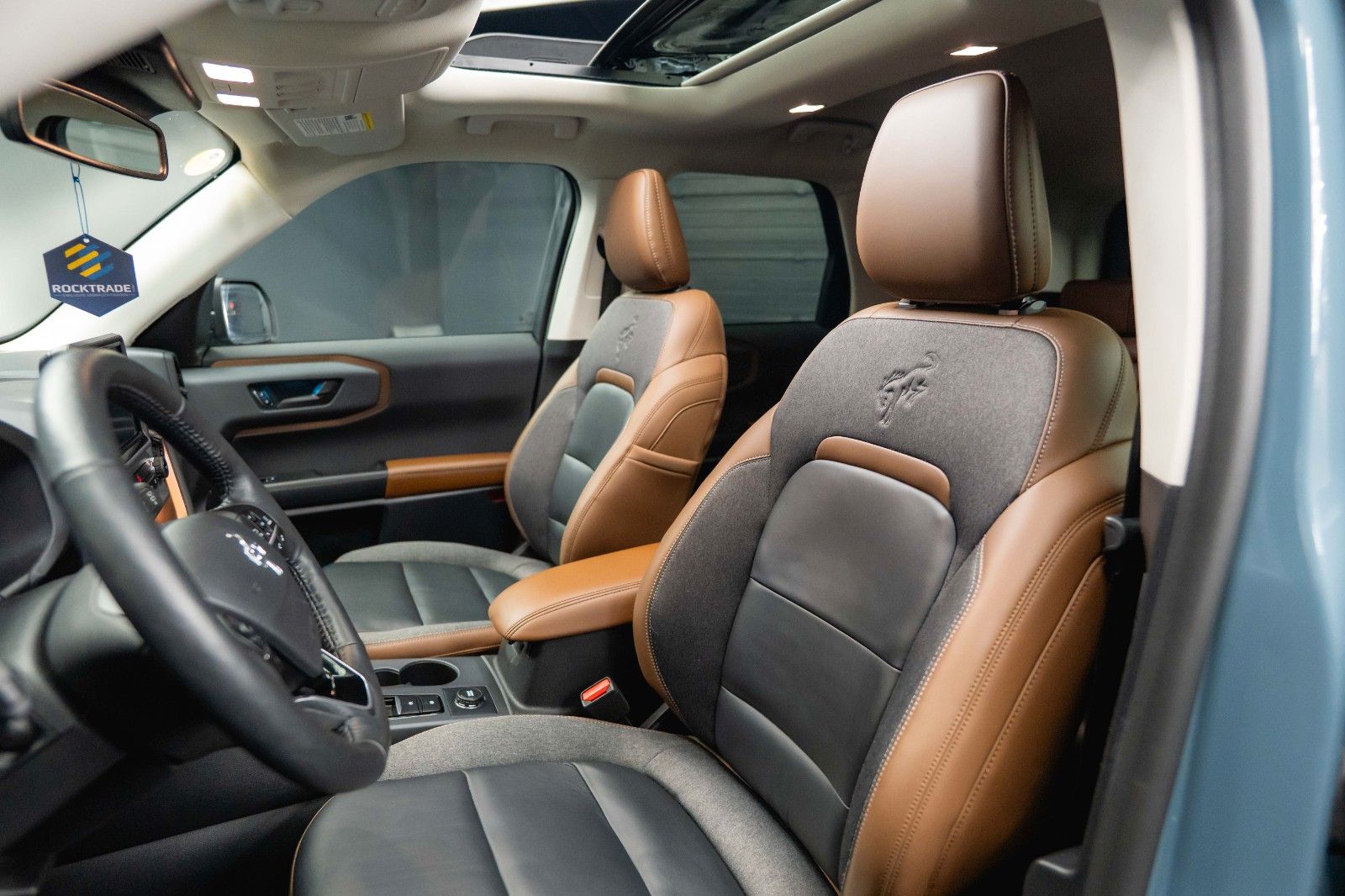 Fahrzeugabbildung Ford Bronco Sport 4x4 Outer Banks *LED*CarPlay*Pano*