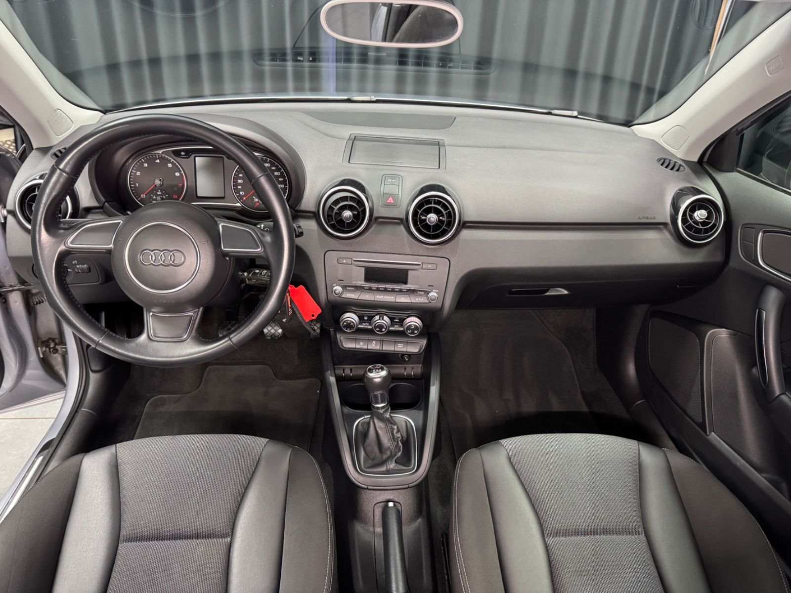 Fahrzeugabbildung Audi A1 1.4 TFSI Sport|BI-XENON|150 PS|SPORTSITZE|