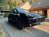 Porsche Cayenne S Diesel / 2 Jahre Approved / AHK + SD
