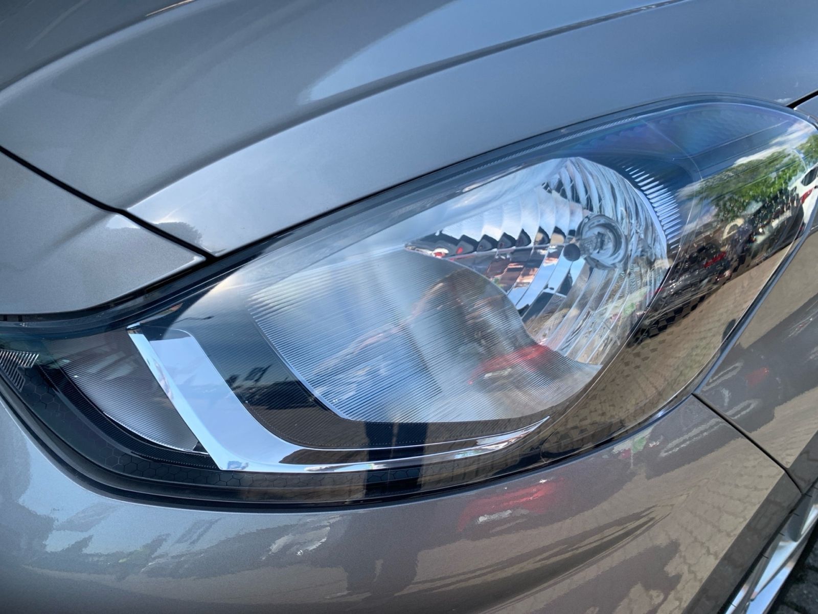 Fahrzeugabbildung Hyundai i10 1.2 Trend 1 Hand Allwetter