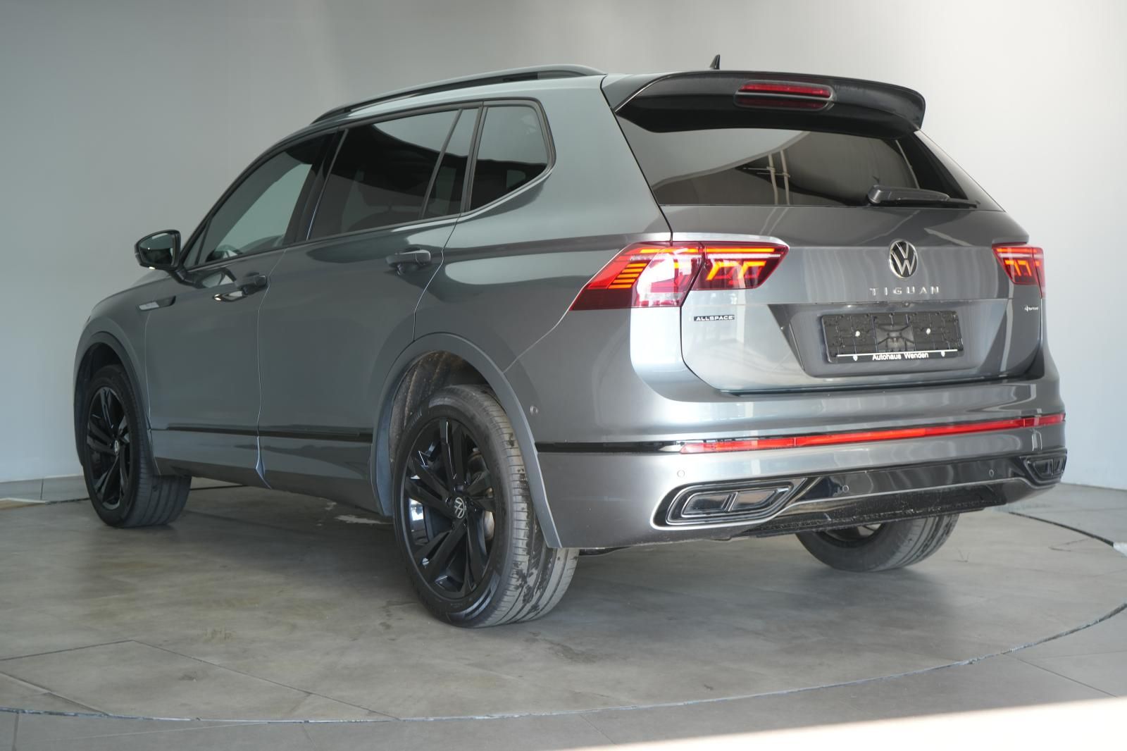 Volkswagen Tiguan Allspace 2.0 TDI 4Motion DSG R-Line ACC/K foto 5