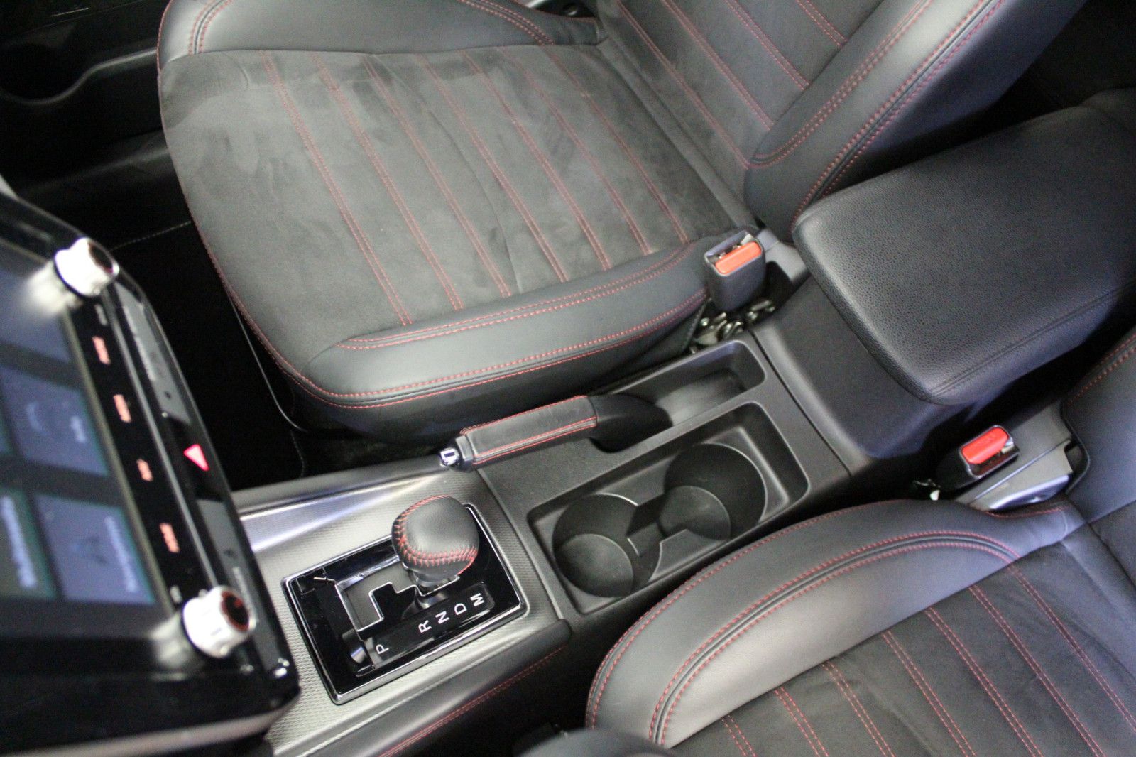 Fahrzeugabbildung Mitsubishi ASX 2.0 MIVEC CVT 2WD Spirit+