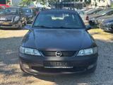 Opel Vectra 1.8 Kein TÜV*SCHIEBEDACH*AHK* - gebrauchte Opel Vectra aus dem Jahr 1997