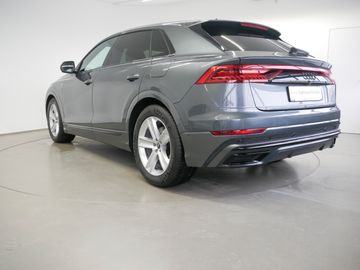 Audi Q8 - 5