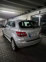 Mercedes-Benz Mercedes B170 Automatik AHK - Mercedes-Benz B 170 in Stuttgart