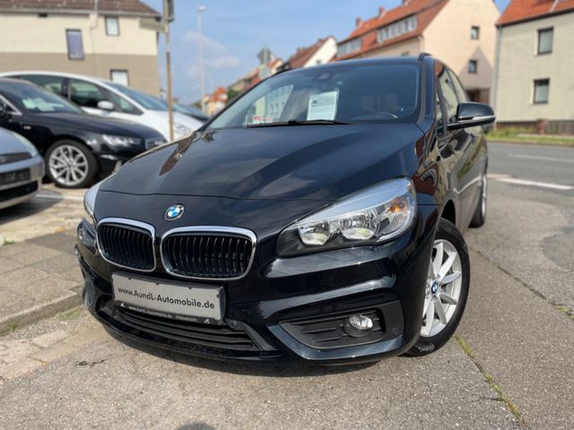 BMW 218 i Active Tourer Advantage Automatik