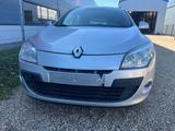 Renault Megane III Grandtour Expression *MOTORSCHADEN* - Motorschaden mit Diesel-Antrieb