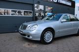 Mercedes-Benz E 240 E -Klasse Lim./Schiebedach/TÜV NEU - gebrauchte Mercedes-Benz E 240 aus dem Jahr 2002