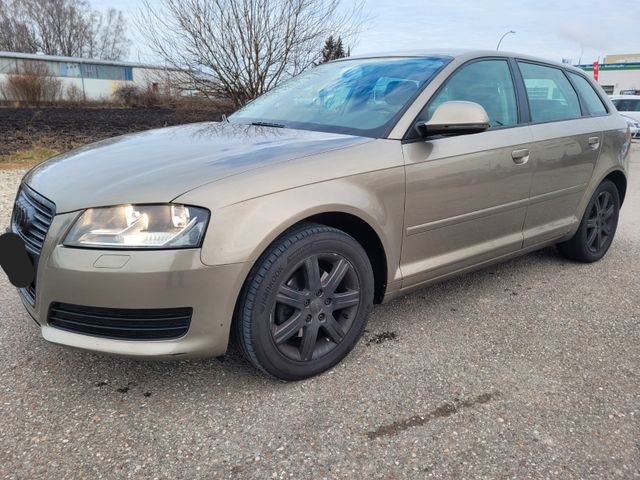 Audi A3 Sportback 1.4 TFSI Attraction