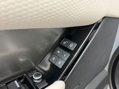 LAND ROVER Range Rover Velar  HSE / 4x4 / 99.tKM /GARANTIE