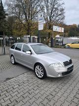 Skoda Octavia VRS Turbo - Skoda Octavia: Turbo