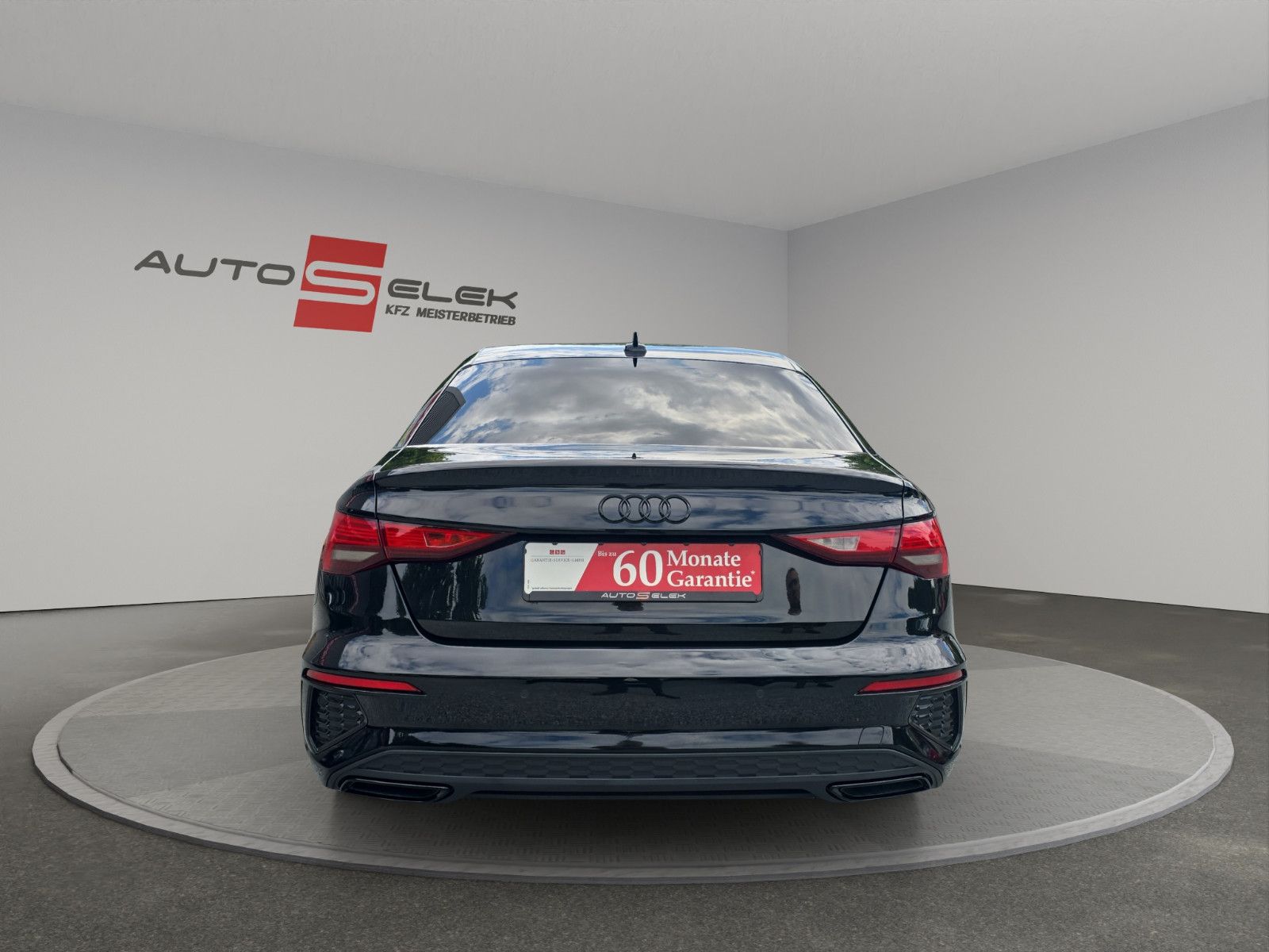 Fahrzeugabbildung Audi A3 Limousine 35 TFSI 3x S line CarPlayer LED