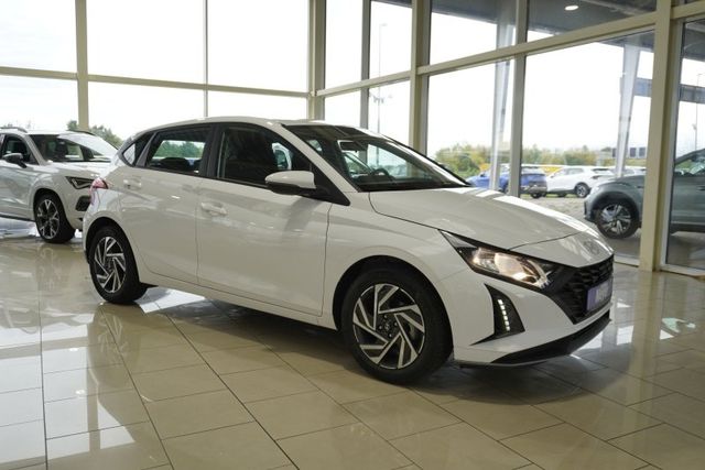 Hyundai i20 Facelift 1,2 79PS Navi/16*Alu/Kamera/Alu/Pdc