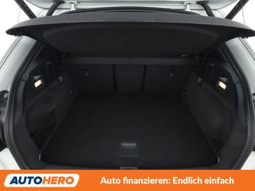 2025 AUDI SQ2 — миниатюра 18