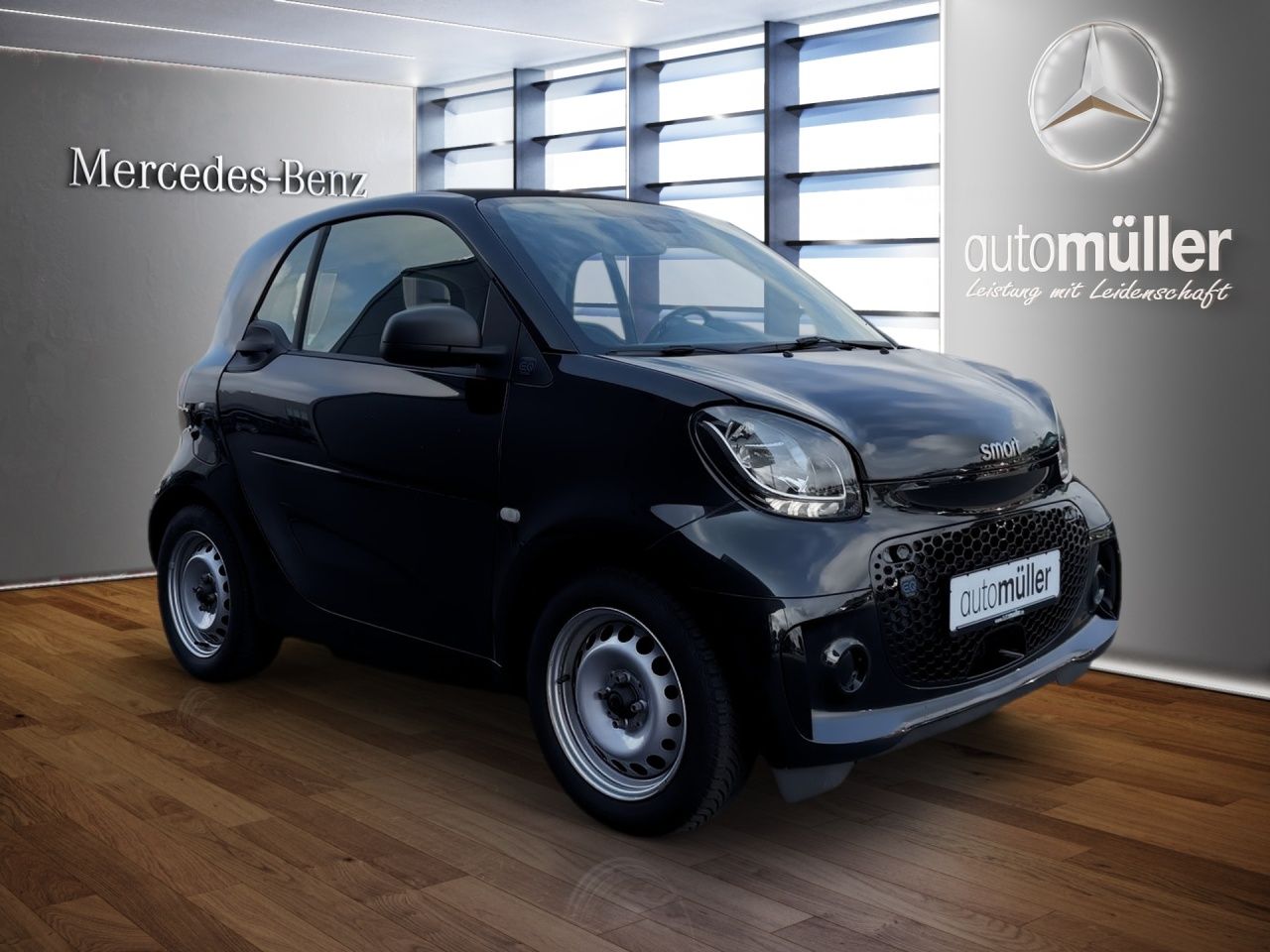 Fahrzeugabbildung Smart smart EQ fortwo 22KW+SITZHEIZ+KLIMAAUTO+DAB+USB