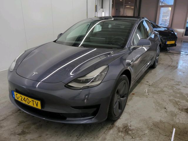 Tesla Model 3 Standard RWD Plus [ TREKHAAK+AUTOPILOT+P