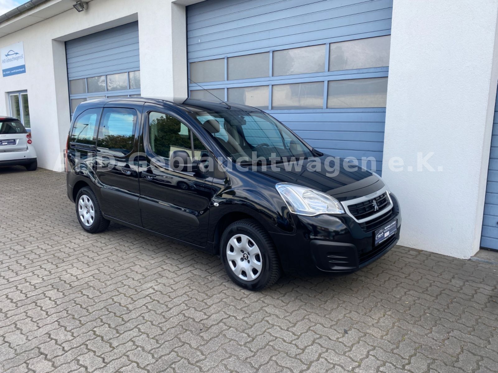 Fahrzeugabbildung Peugeot Partner Tepee Active 1.6