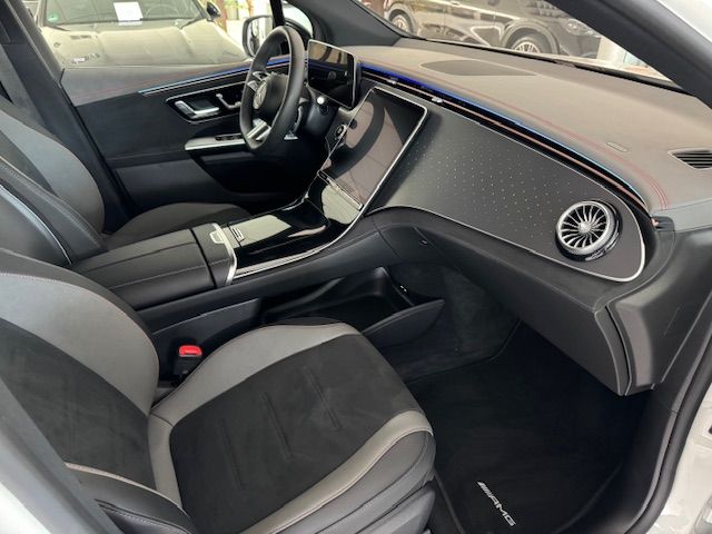EQE 350+ SUV AMG Line Premium Pano AHK Memory 36