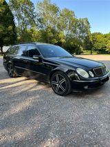 Mercedes-Benz E 270 E -Klasse T-Modell E 270 T CDI Avantgarde - Mercedes-Benz E 270: Cdi