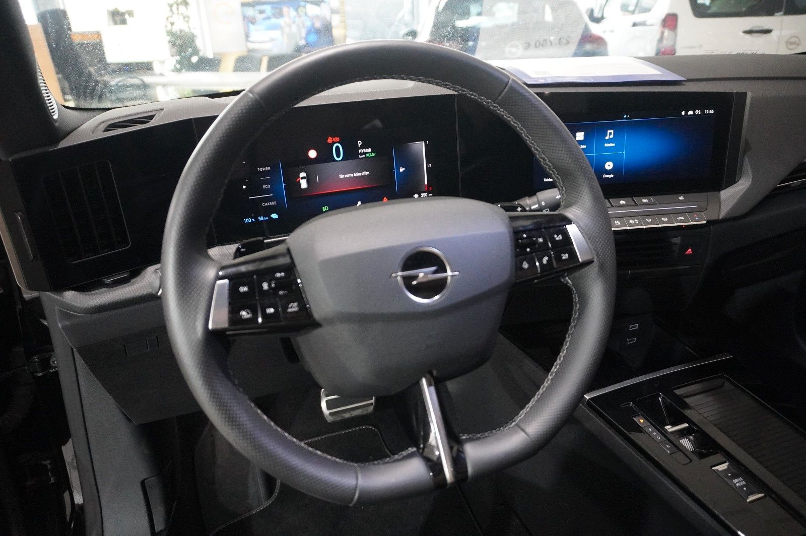 Fahrzeugabbildung Opel Astra L Lim. 1.6T PHEV GSe NAVI/LED/360°/SPORT