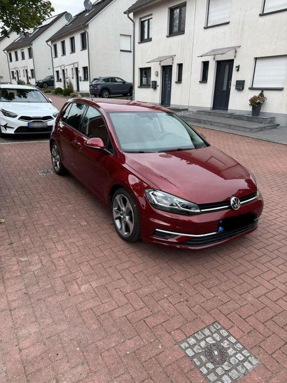 Image of Volkswagen Golf